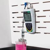 Комплект pH-метра Thermo Fisher Eutech pH 150 с электродом, буферными растворами и держателем ECPHWP15003K фото